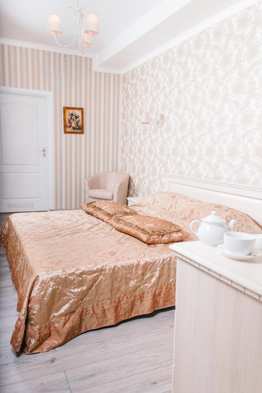 Hotel Dikanka Kulikuv エクステリア 写真